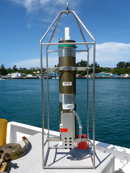 Conductivity, Temperature, and Depth (CTD) unit utilized by NOAA field units.