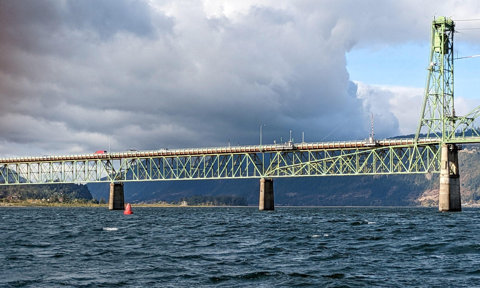 An image of the Hood River Bridge crossing the Columbia River.
