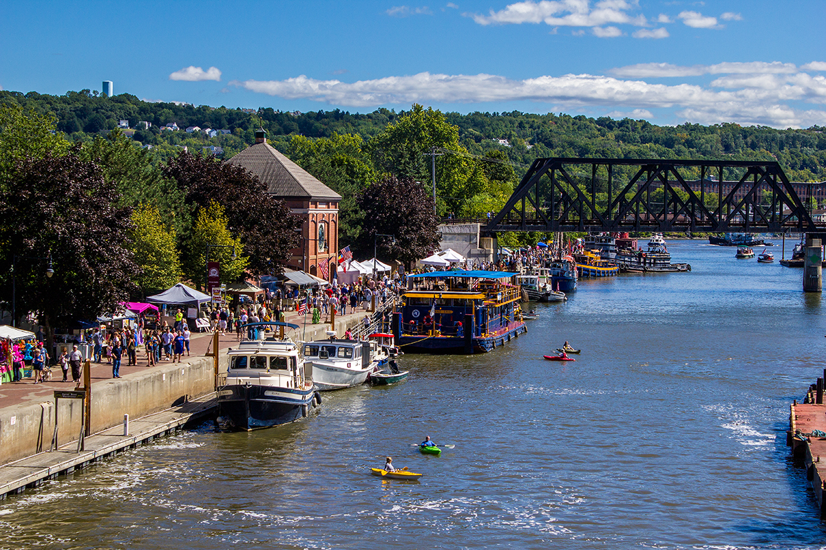 An image showing the Erie Canal at Waterford, New York during a festival.